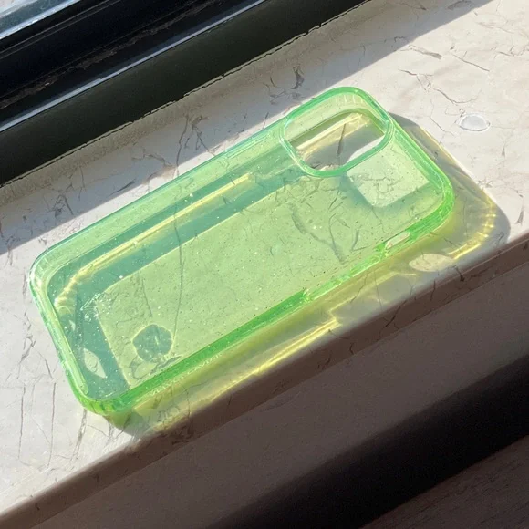 Velvet Caviar iPhone 13 mini glitter green case - Picture 2 of 4